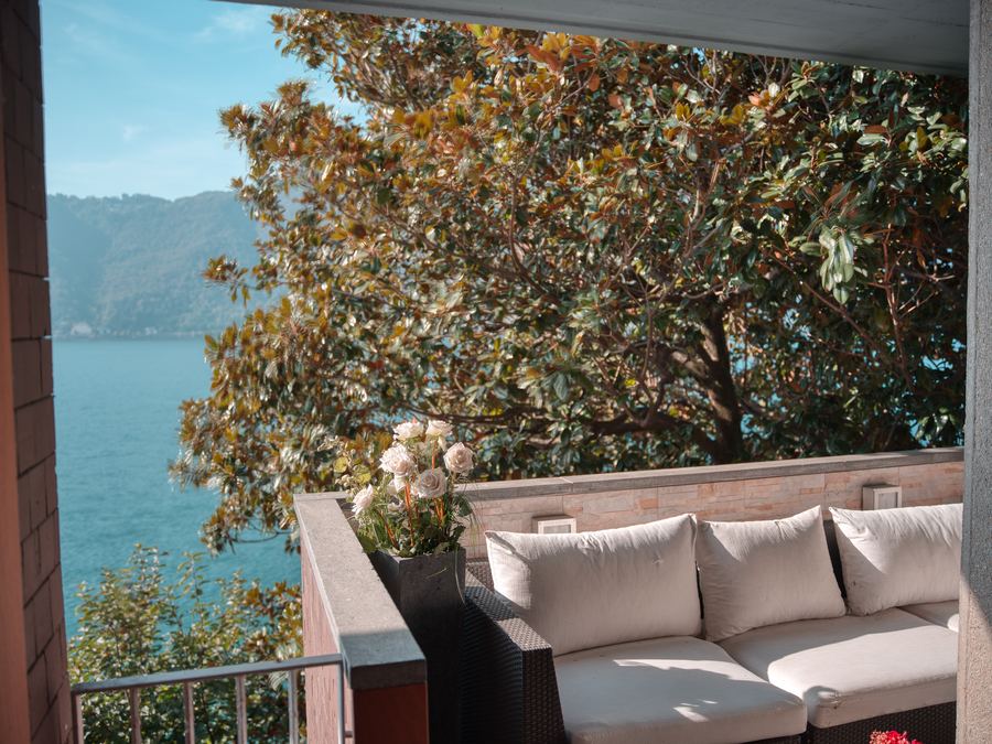 Lounge on the terrace
